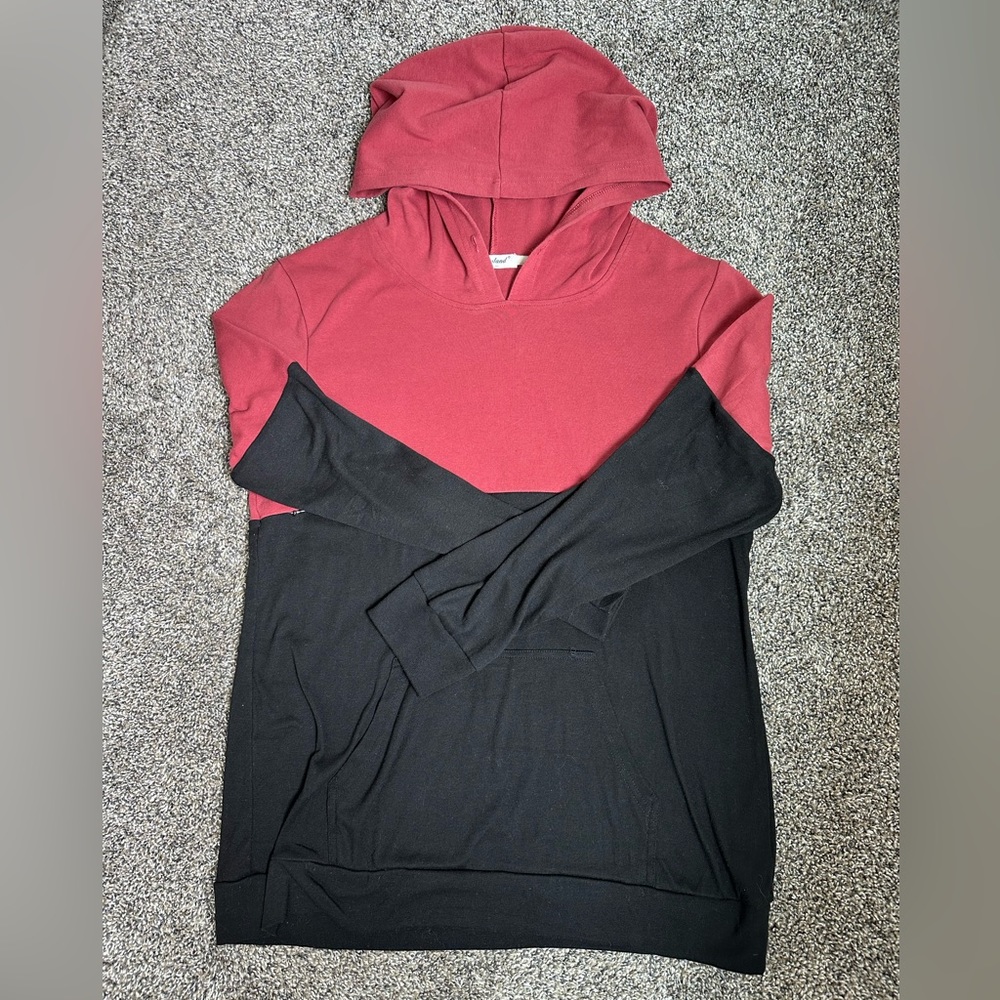 MATERNITY/NURSING hooded sweatshirt